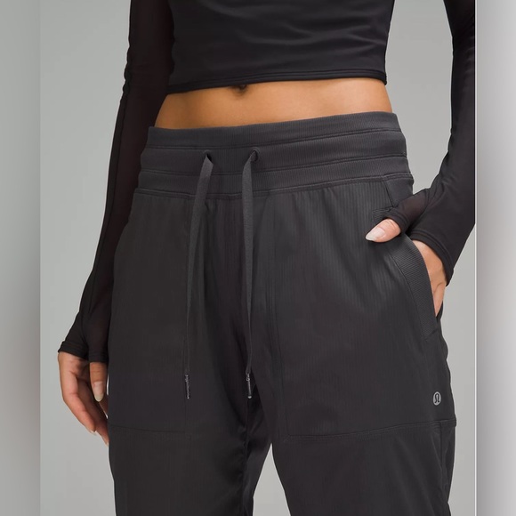 Lululemon Dance Studio Mid-Rise Pant * Short - Picture 3 of 5